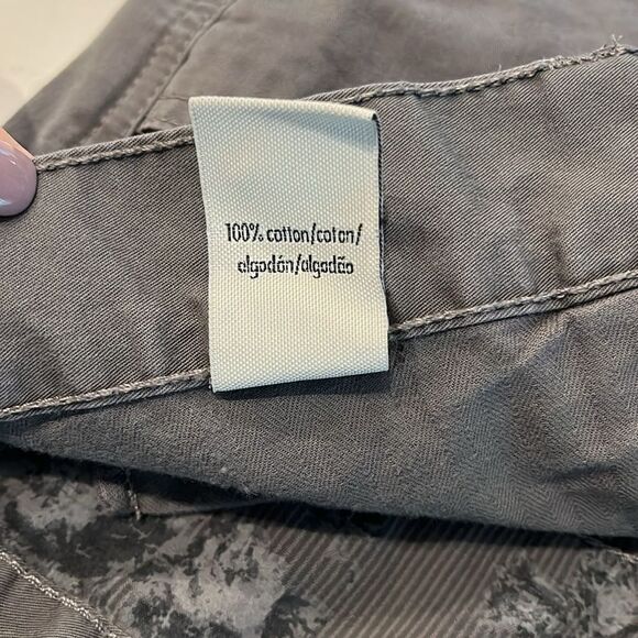 Men's Calvin Klein Jeans Grey Shorts - Picture 6 of 7